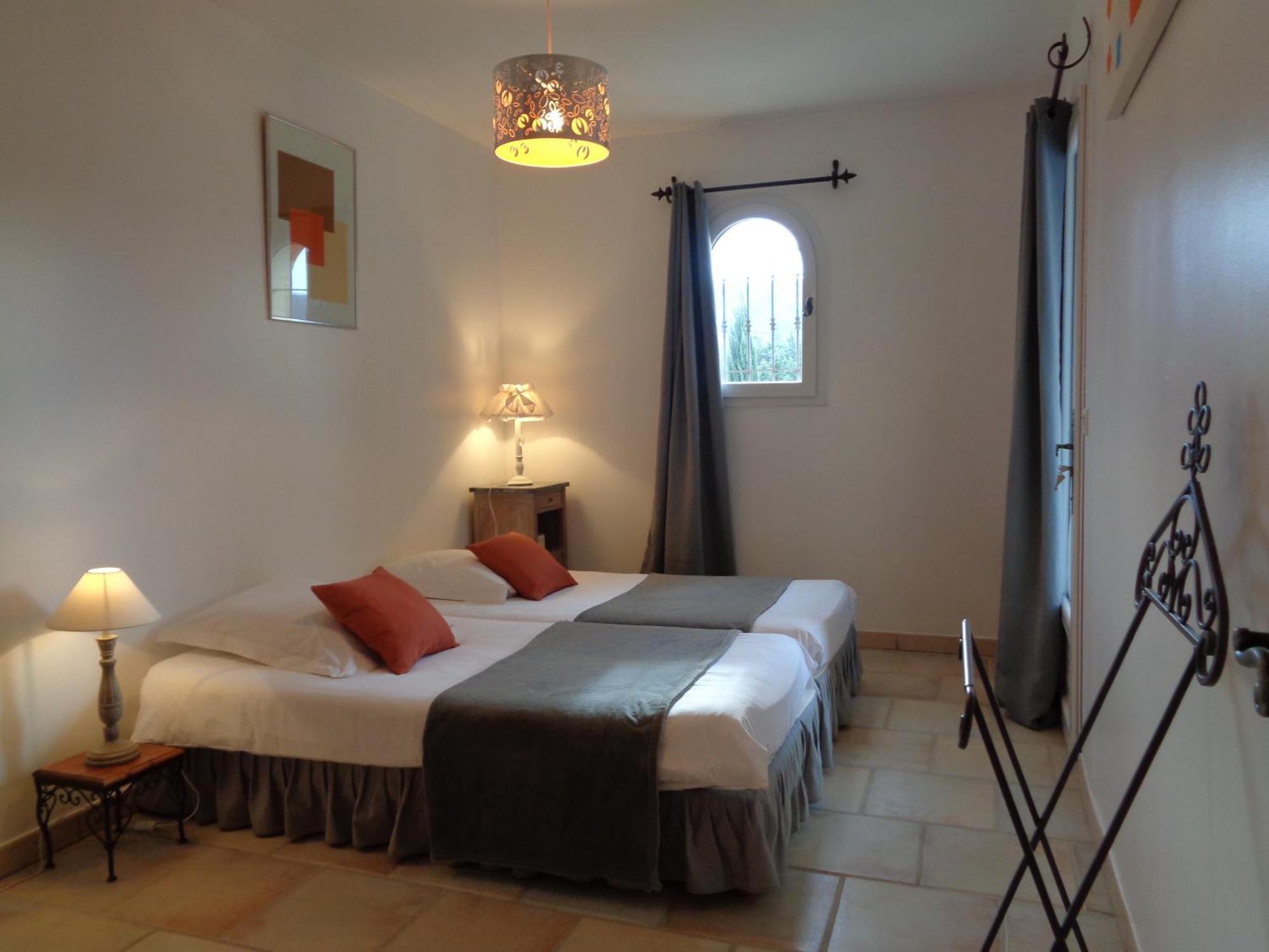 Clos Des Lavandes - Chambres Et Suites De Charme Climatisees-Luberon Lacoste  Exterior photo