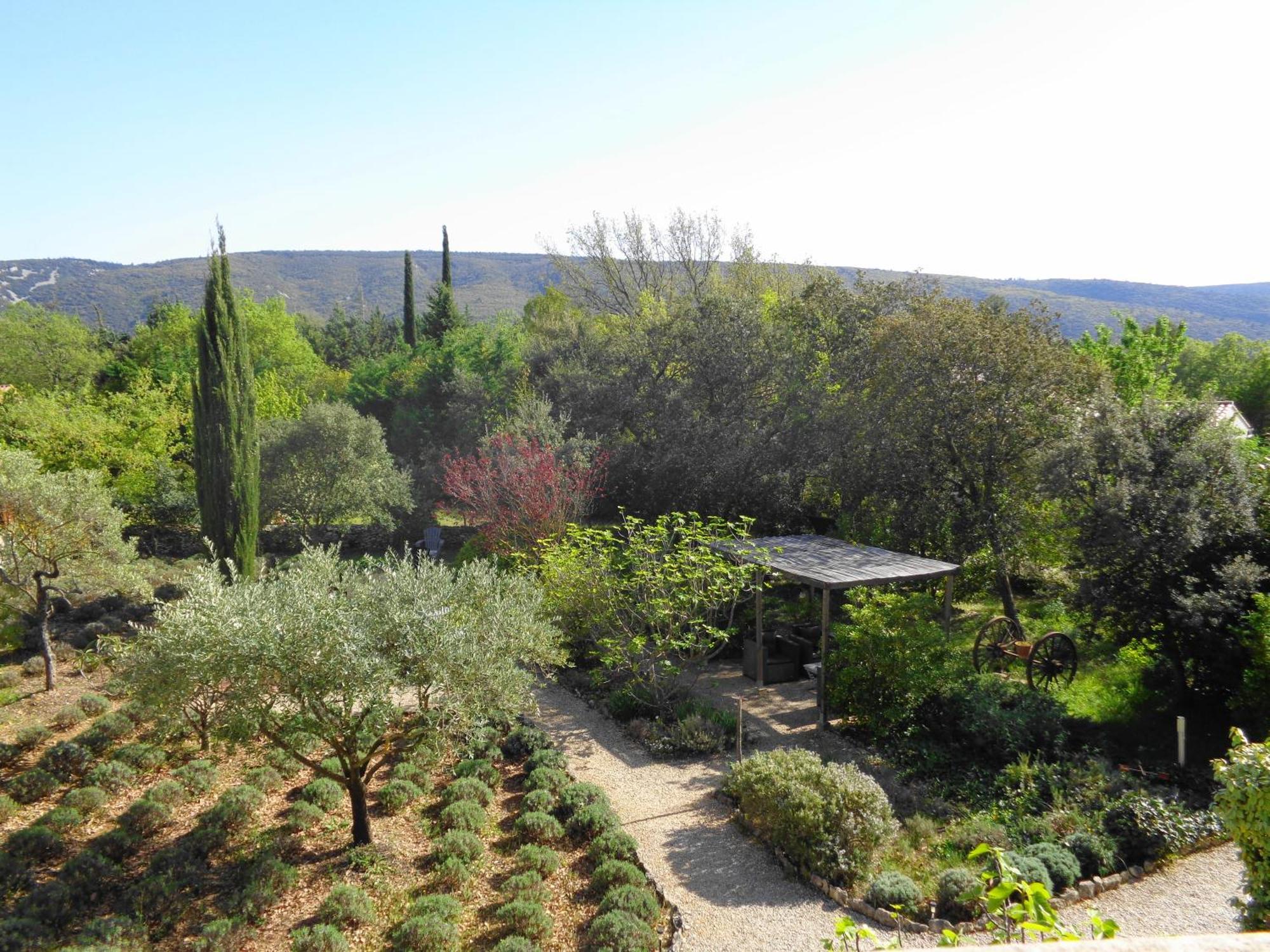 Clos Des Lavandes - Chambres Et Suites De Charme Climatisees-Luberon Lacoste  Exterior photo