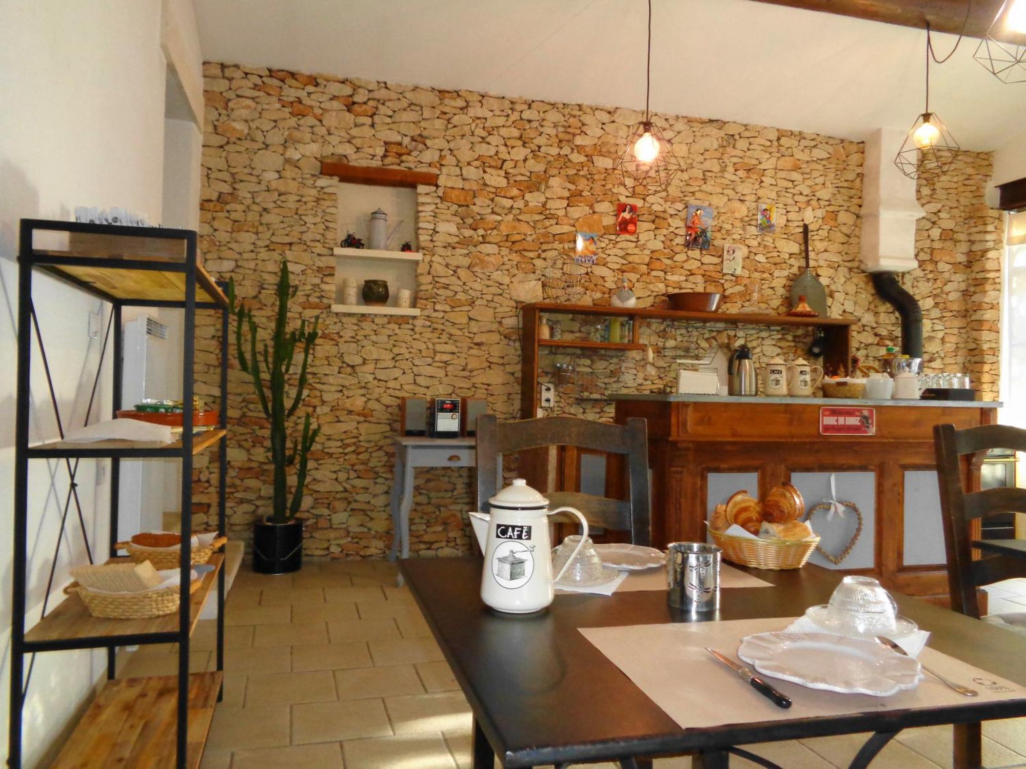 Clos Des Lavandes - Chambres Et Suites De Charme Climatisees-Luberon Lacoste  Exterior photo